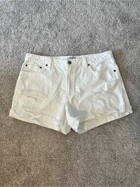 Abercrombie & Fitch Annie High Rise White Short